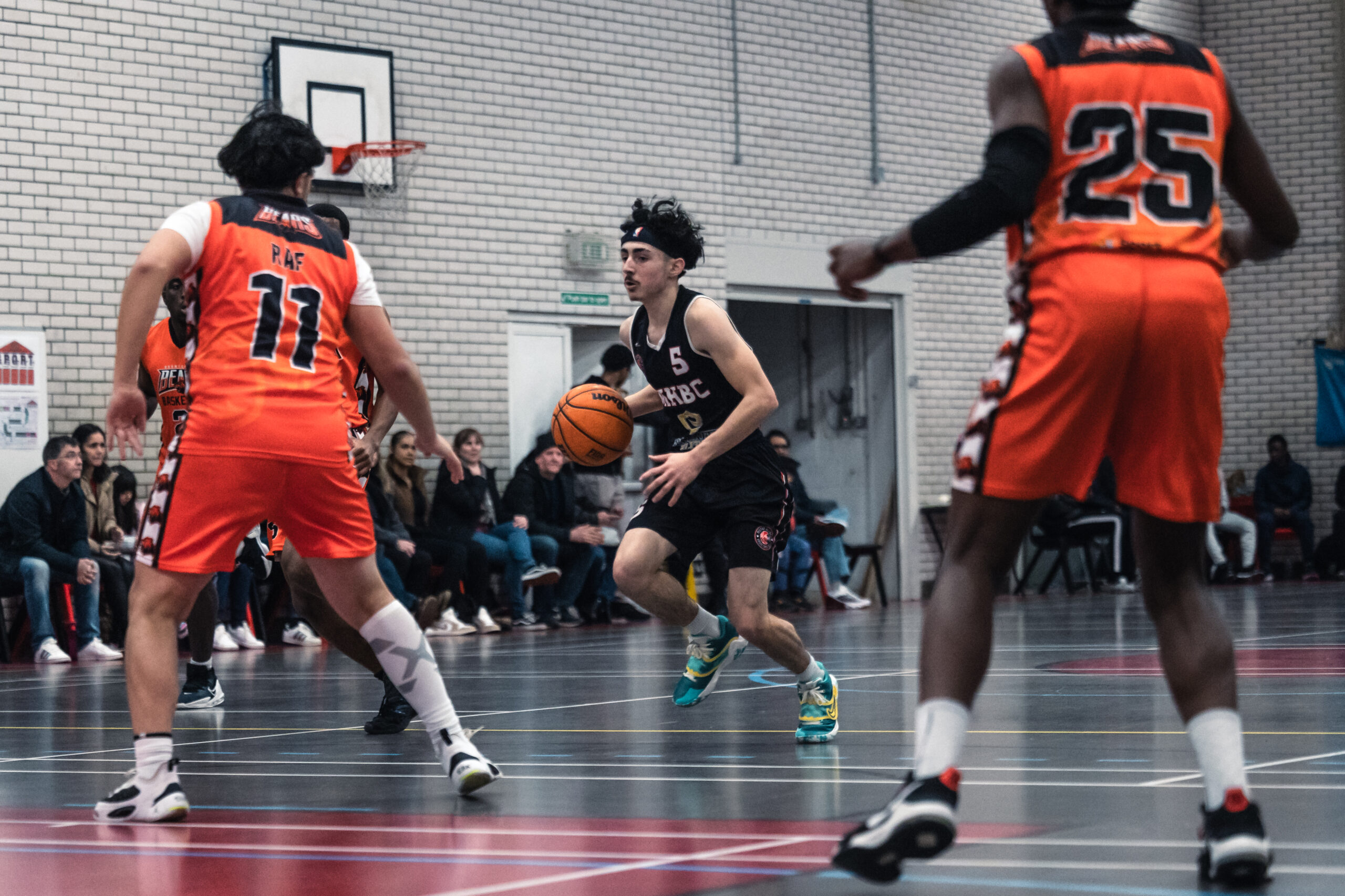Breakers Junior National League teams in action MK Breakers Basketball Club